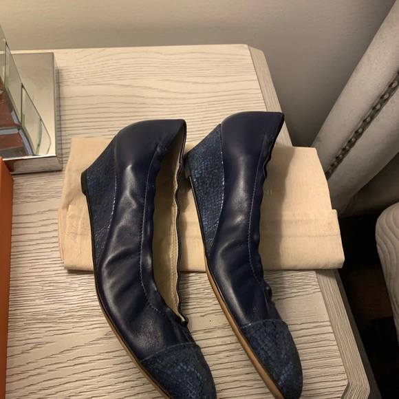 AGL Blue low wedge heel size 41 - Picture 4 of 5